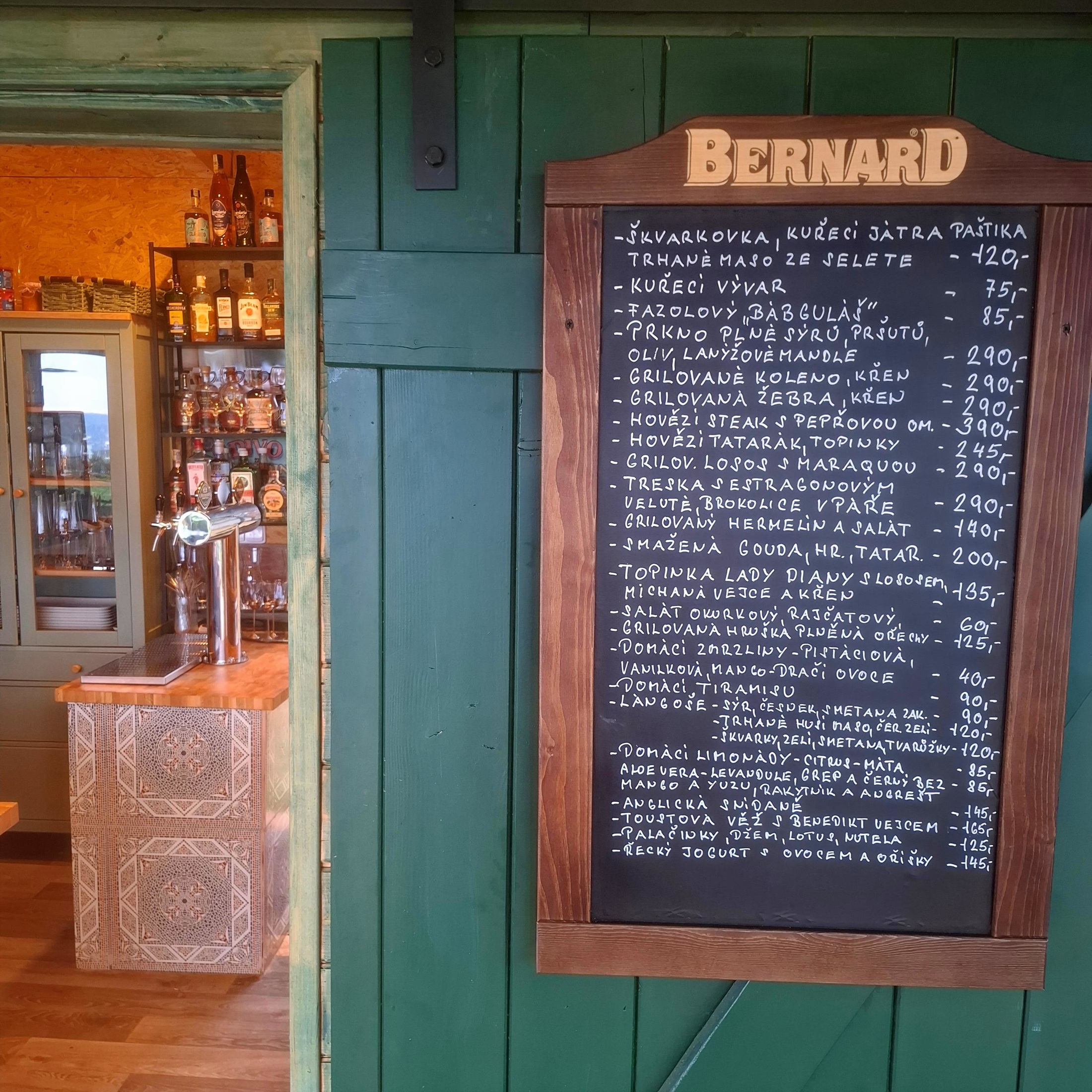 Stání pro karavany ve Vrbici